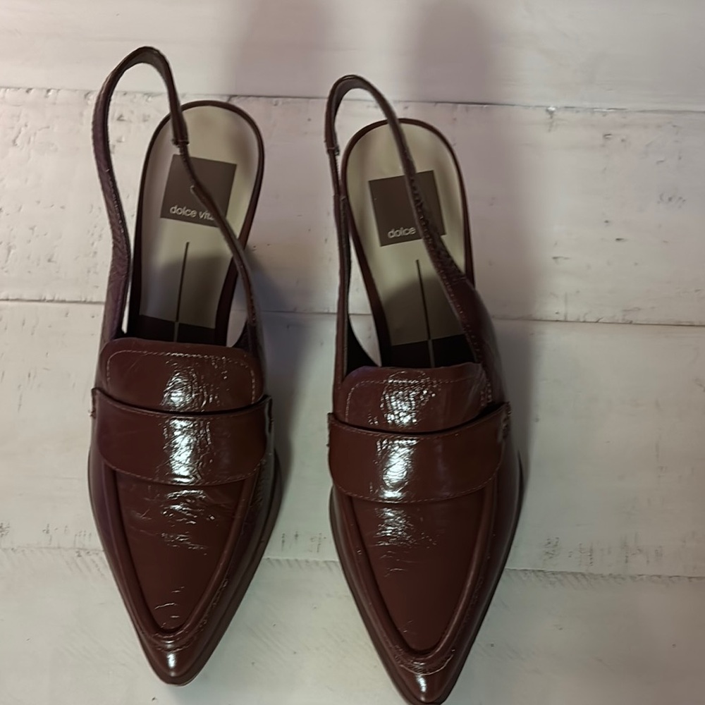 Dolce Vita Brown Croc-Embossed Flats